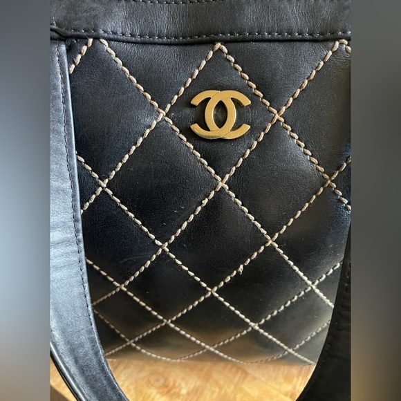 CHANEL Wild Stitch Calfskin Leather Handbag Purse - Picture 16 of 16